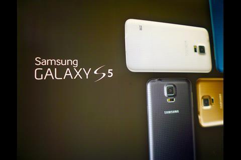 Samsung Galaxy branding at the Oxford Street store